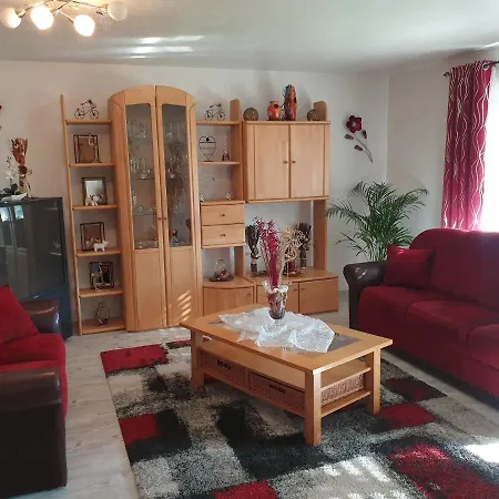 Ana's Apartman Furth im Wald